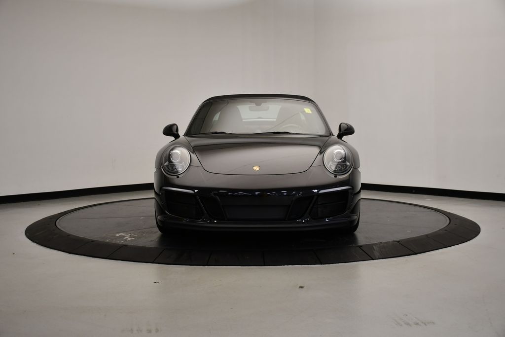 Thumbnail: 2018 Porsche 911 - 10