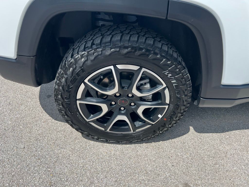 Used 2025 Jeep Compass SUV