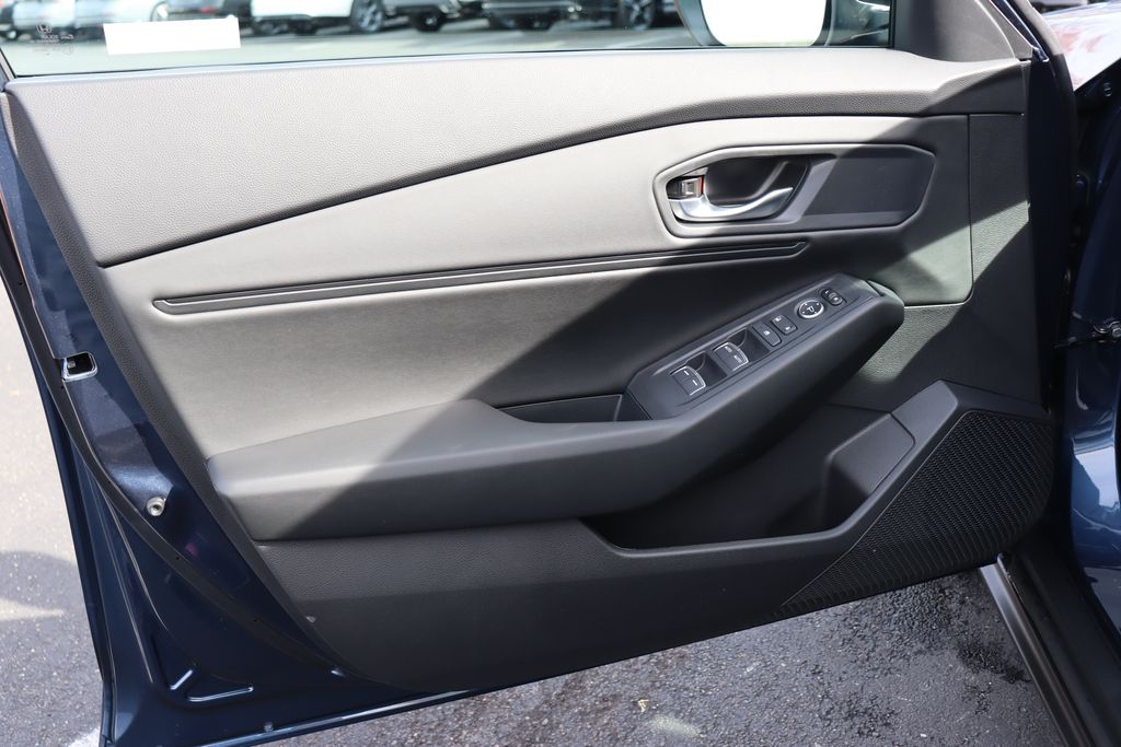 Thumbnail: 2025 Honda Accord - 27