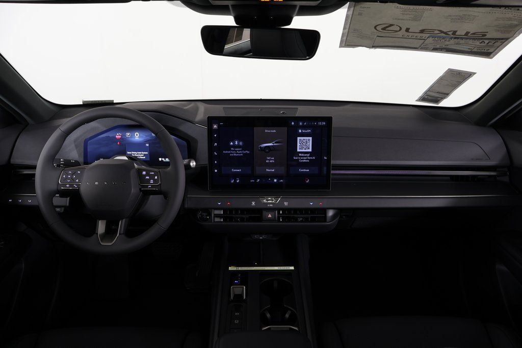 Thumbnail: 2026 Lexus ES - 4