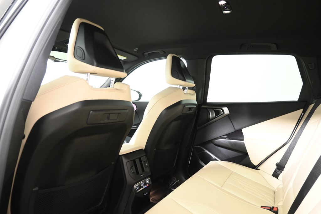 Thumbnail: 2026 BMW X3 - 30