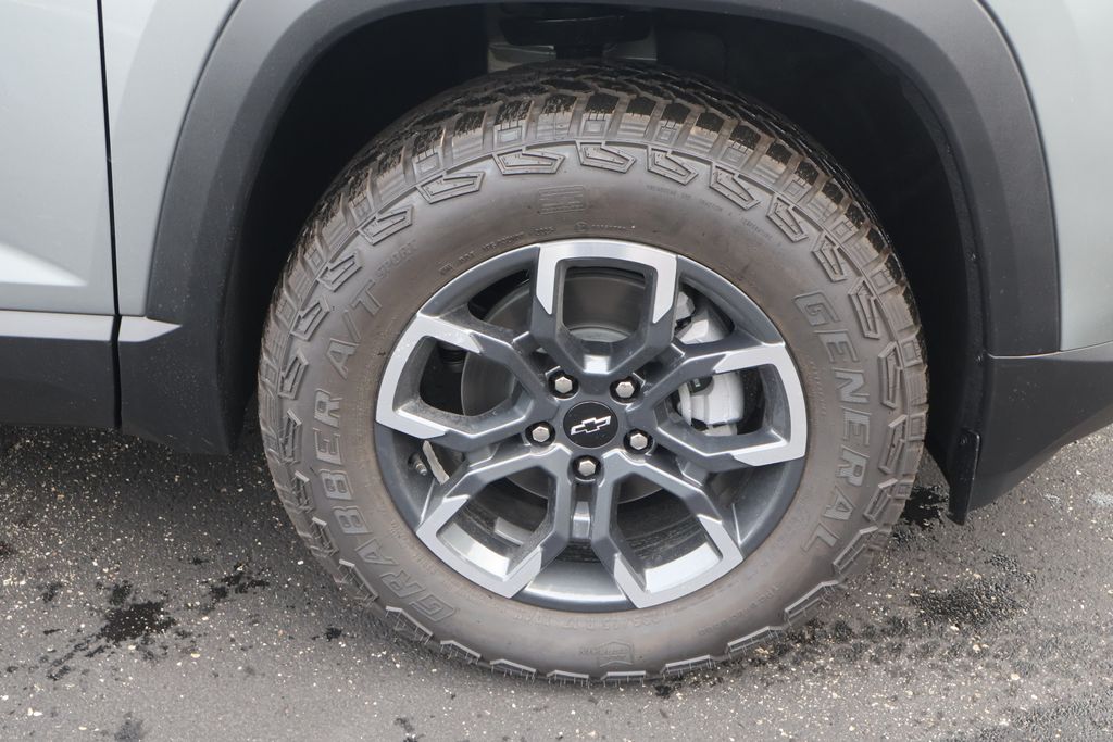 Thumbnail: 2026 Chevrolet Equinox - 5