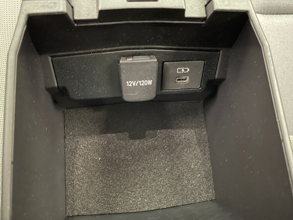 Thumbnail: 2025 Toyota Corolla - 30