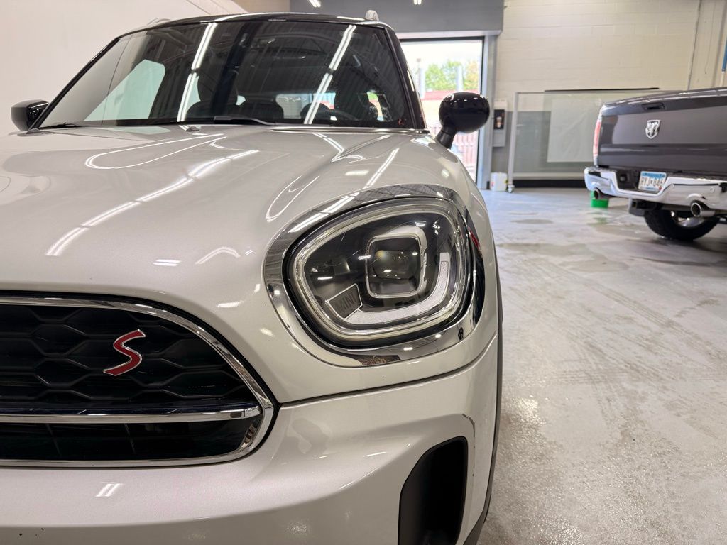 2022 MINI Cooper Countryman Signature 9