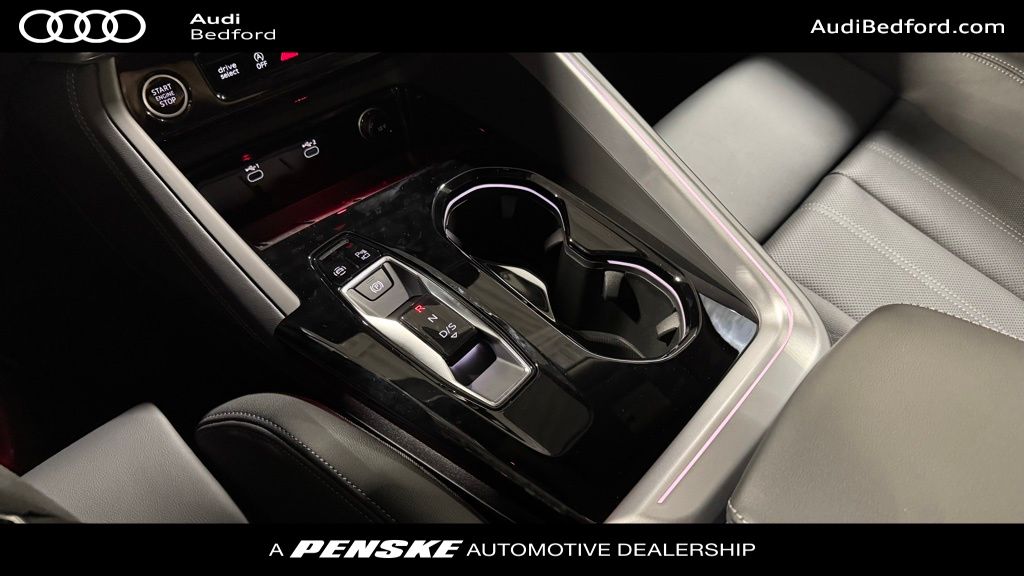 Thumbnail: 2025 Audi Q5 - 17