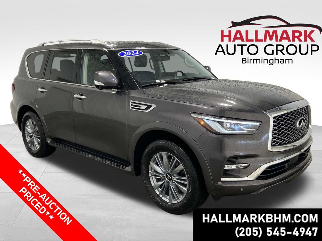 2024 INFINITI QX80 LUXE