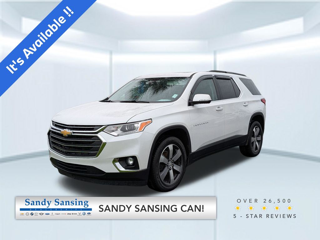 White (Iridescent Pearl Tricoat) 2019 Chevrolet Traverse LT Leather FWD SUV / Crossover Front-Wheel Drive 9-Speed Automatic