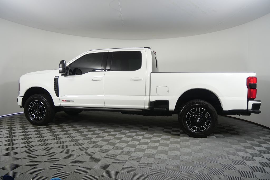 Thumbnail: 2025 Ford Econoline - 7