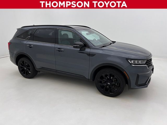 Gray 2021 Kia Sorento SUV / Crossover All-Wheel Drive 8-Speed Dual Clutch