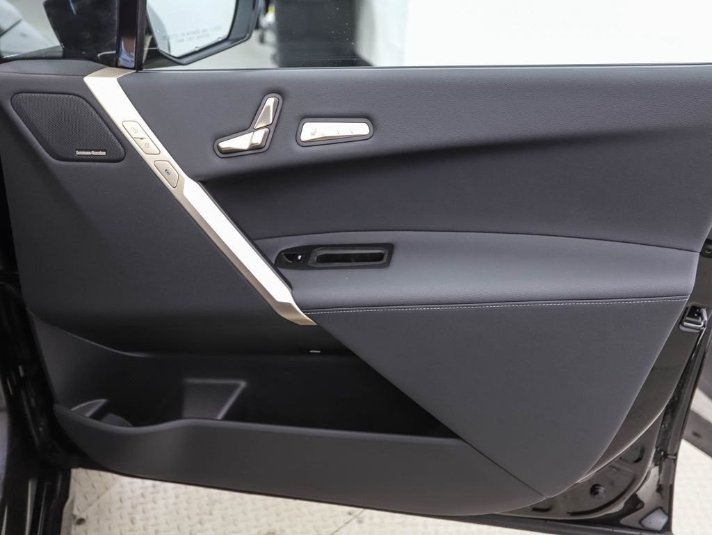 Thumbnail: 2026 BMW iX - 27