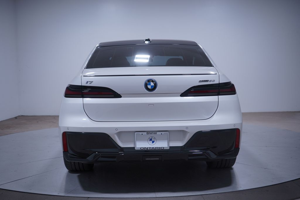 Thumbnail: 2025 BMW i7 - 5