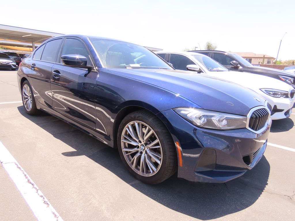 Thumbnail: 2023 BMW 3 Series - 2