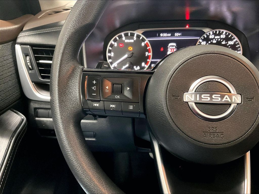2023 Nissan Rogue — photo 22