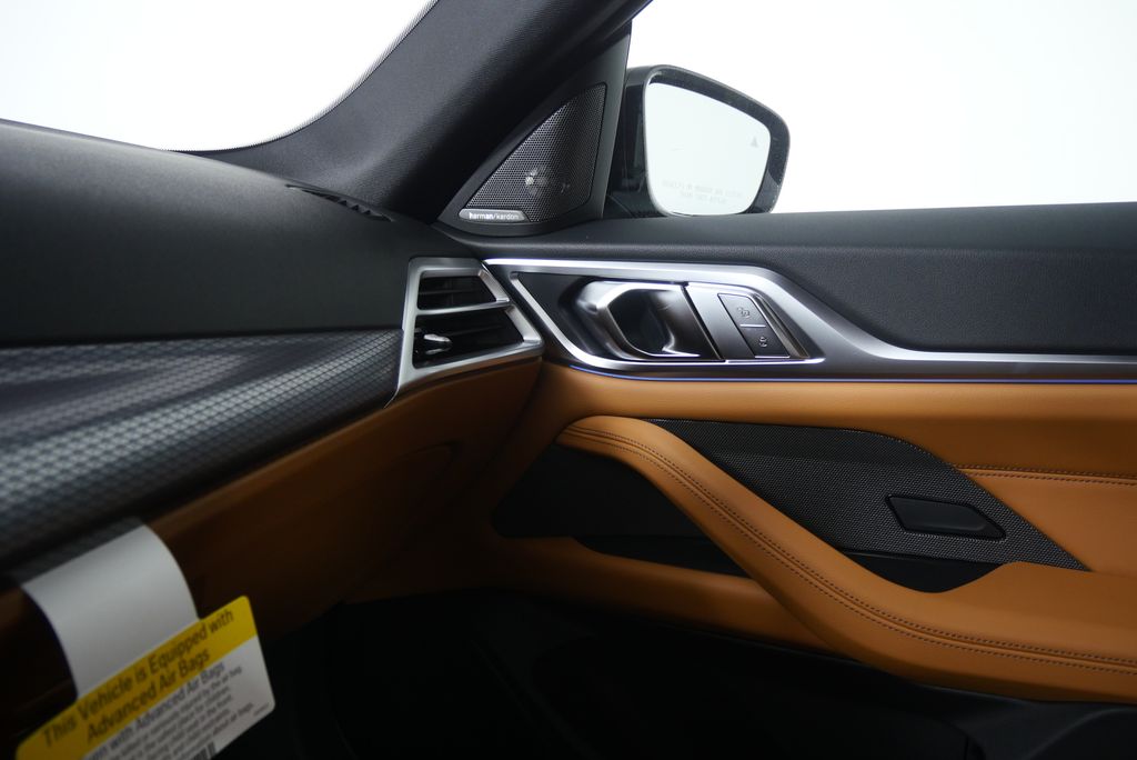 Thumbnail: 2026 BMW i4 - 26