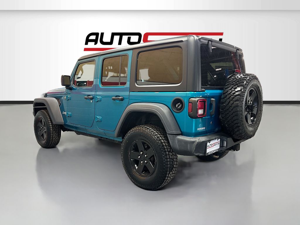 Used 2020 Bikini Pearlcoat Jeep Unlimited Sport S image 5