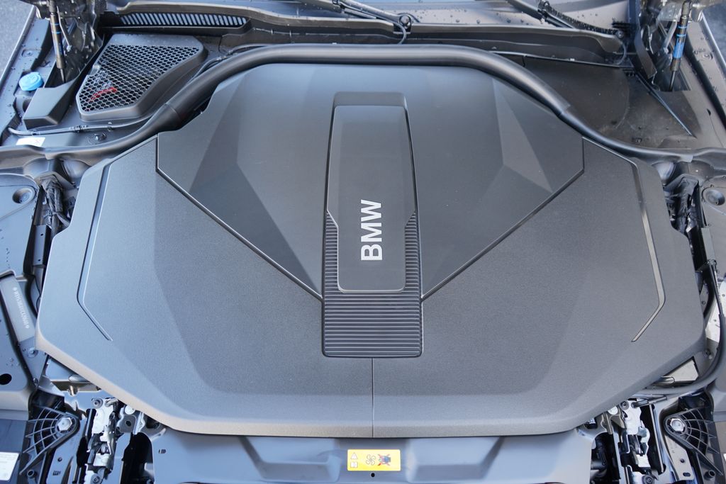 Thumbnail: 2026 BMW i5 - 22