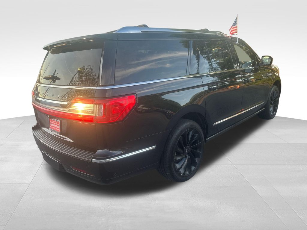 Used 2020 Black Lincoln Reserve image 26