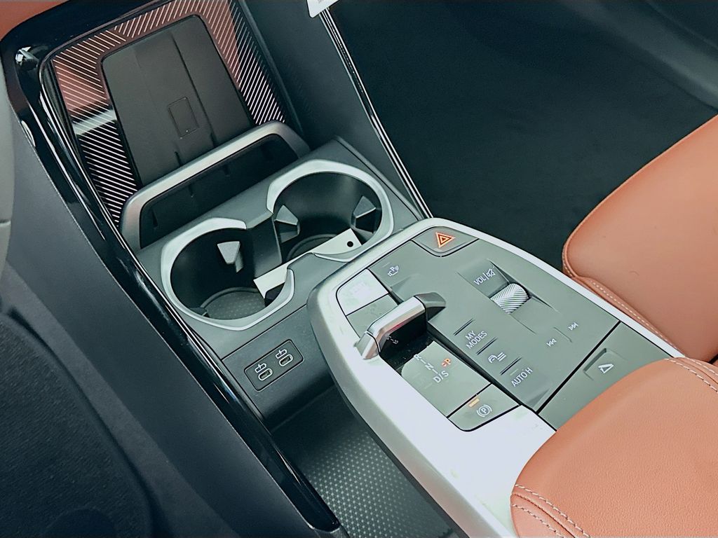 Thumbnail: 2026 BMW X1 - 15