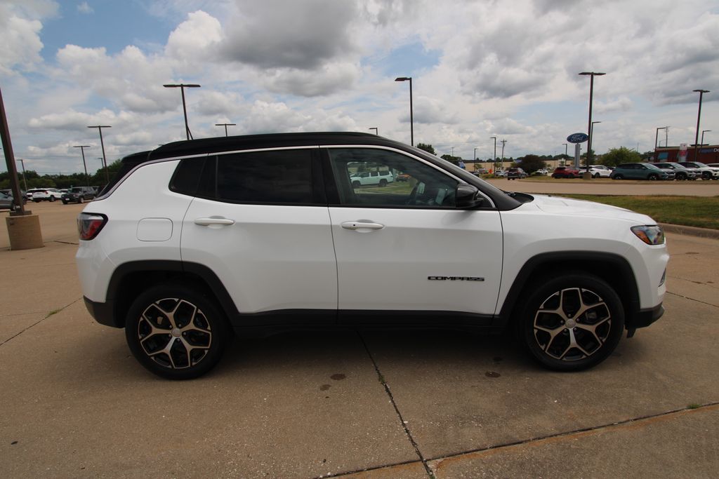 Used 2024 Jeep Compass SUV