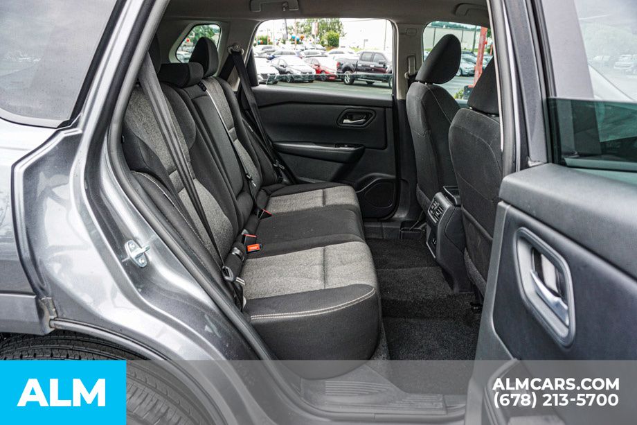 Used 2025 Gray Nissan SV image 21