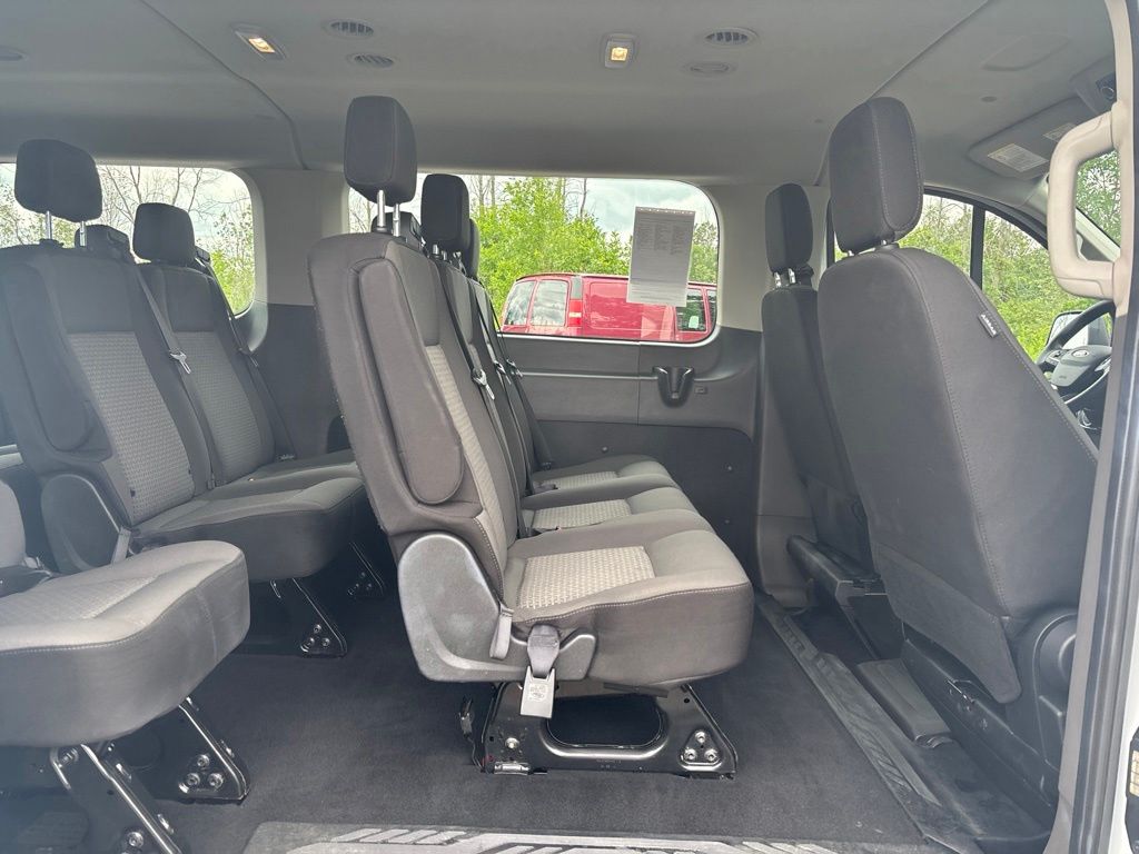 Used 2025 White Ford XLT image 13
