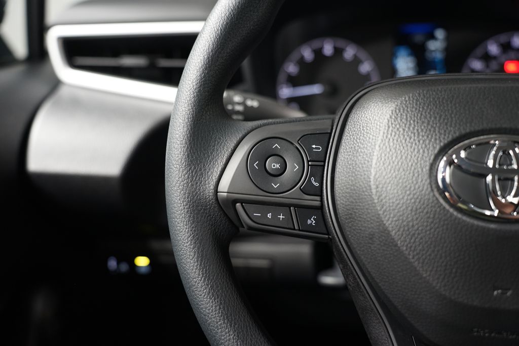 2025 Toyota Corolla LE 14