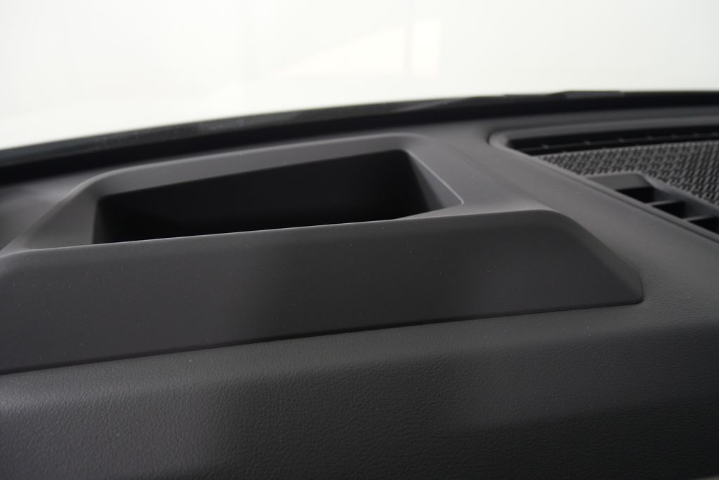 2025 BMW X1 xDrive28i 19