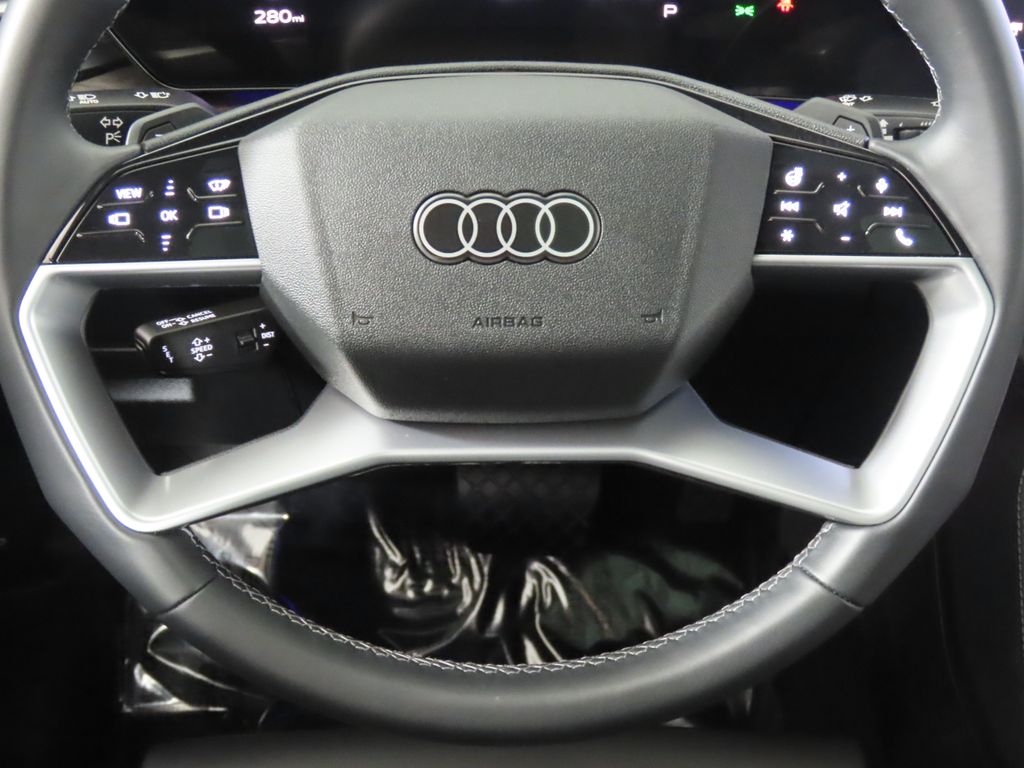 Thumbnail: 2025 Audi Q5 - 15