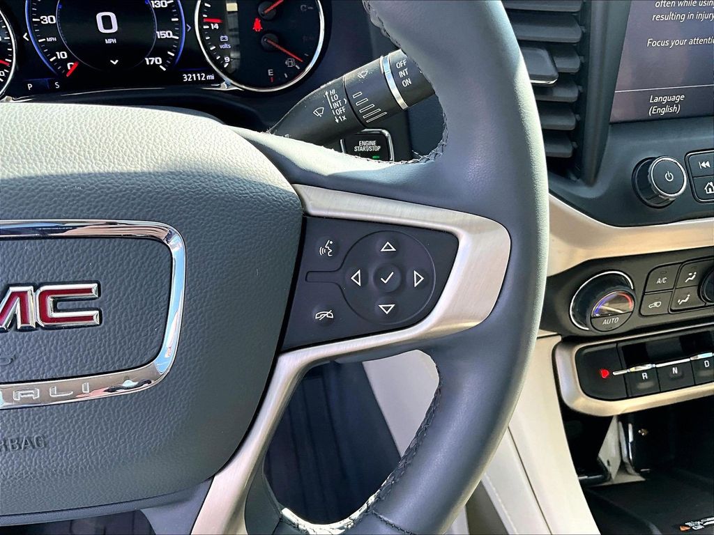 2023 GMC Acadia — photo 25
