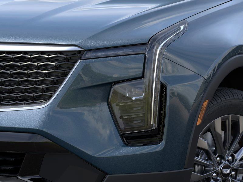 2025 Cadillac XT4 Premium Luxury 10