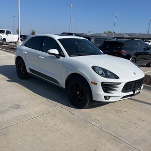 2018 Porsche Macan Base 10