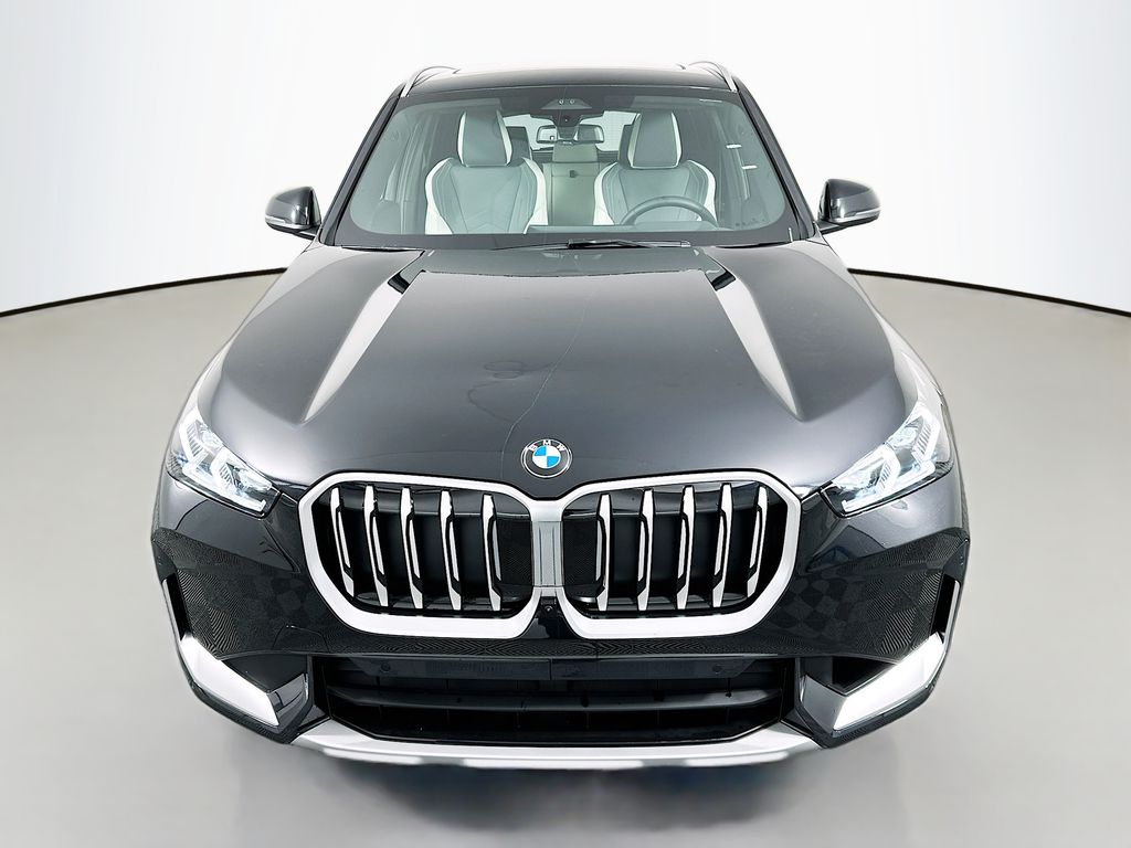 Thumbnail: 2026 BMW X1 - 2