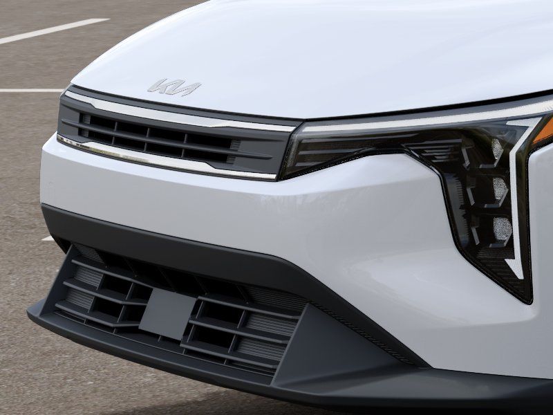 New 2026 White Kia LXS image 12