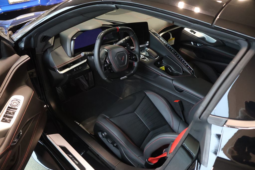 Thumbnail: 2025 Chevrolet Corvette - 15