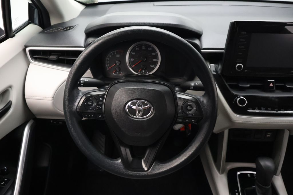 Thumbnail: 2022 Toyota Corolla Cross - 23