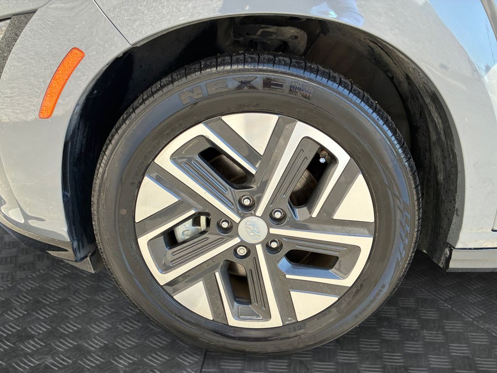 Used Car 2023 Hyundai Kona Electric  Se For Sale Under $20,000 In Austin, Texas