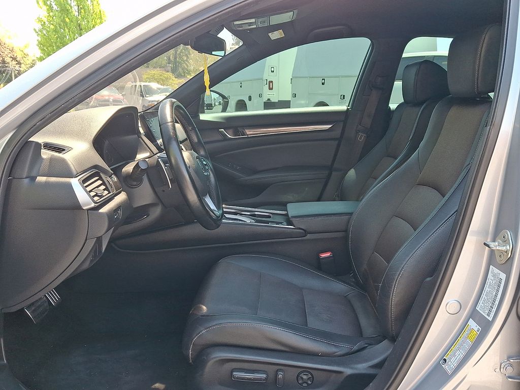2019 Honda Accord Sport Silver at Honda North