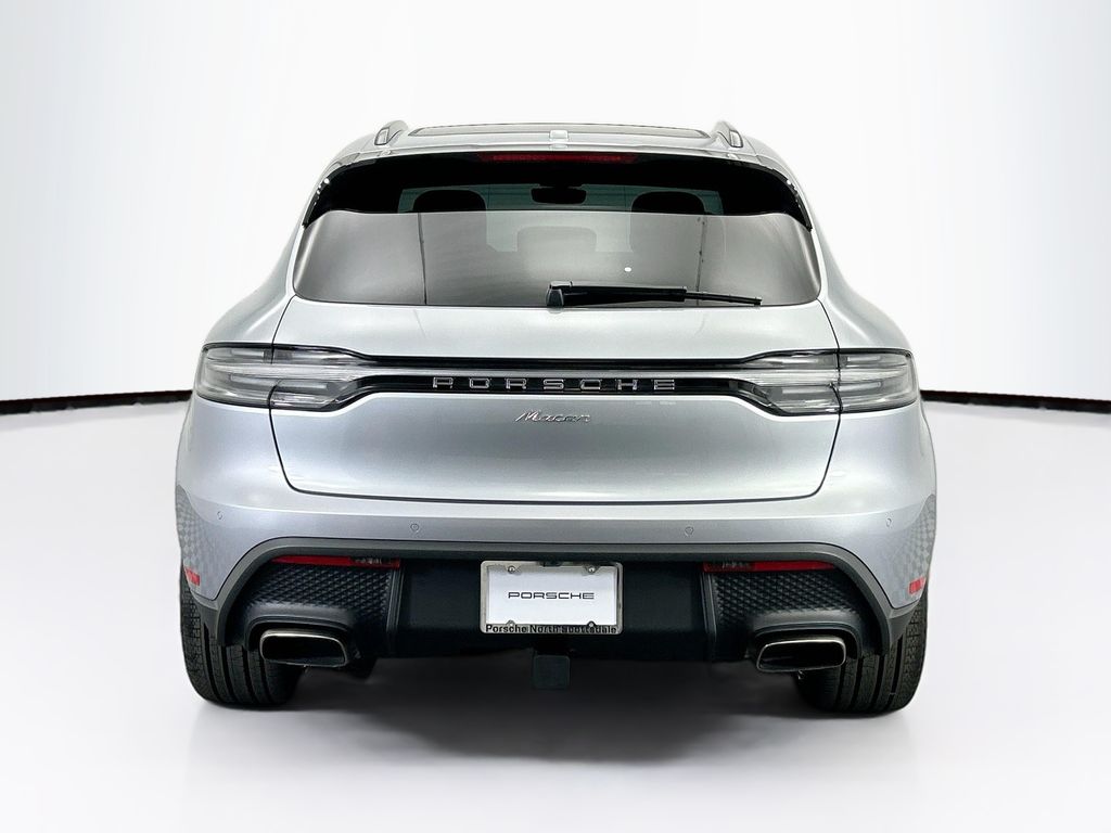 Thumbnail: 2026 Porsche Macan - 6