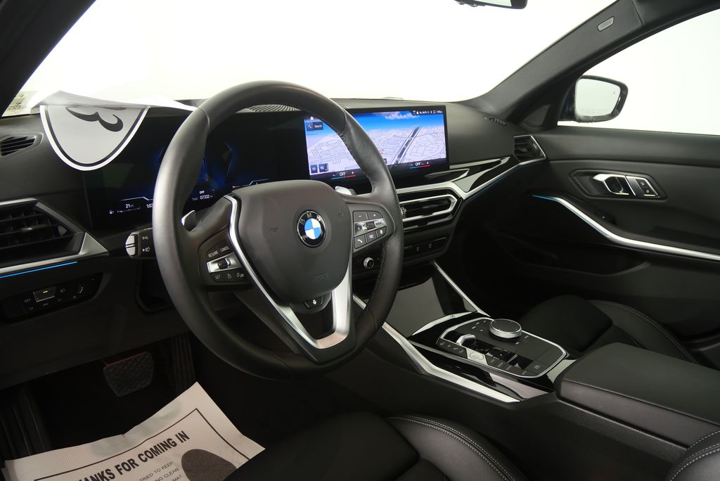 Thumbnail: 2023 BMW 3 Series - 13