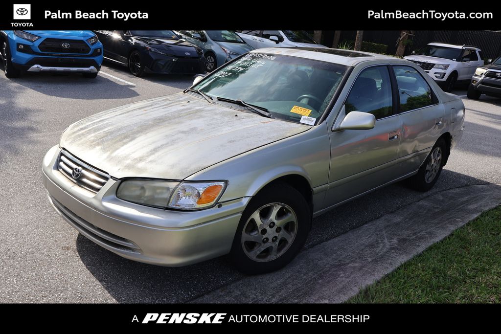 2001 Toyota Camry LE -
                  West Palm Beach, FL