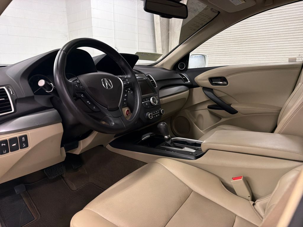 Certified Used 2017  Acura Advance Package image 5