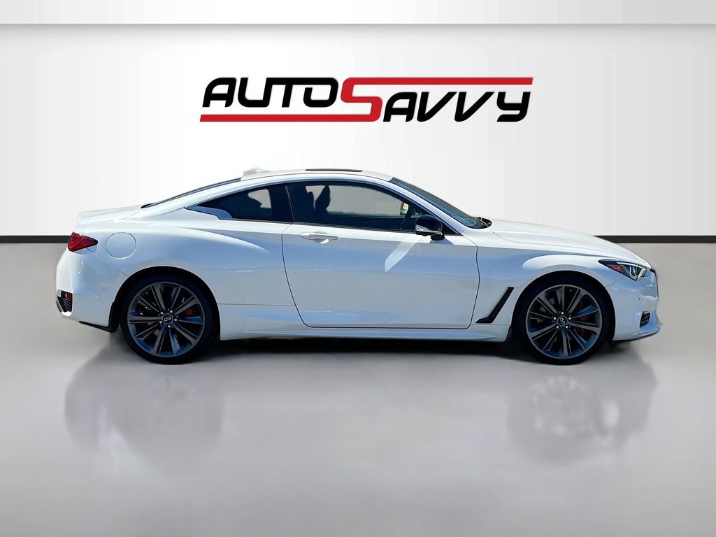 Used 2021 White INFINITI Red Sport 400 image 8