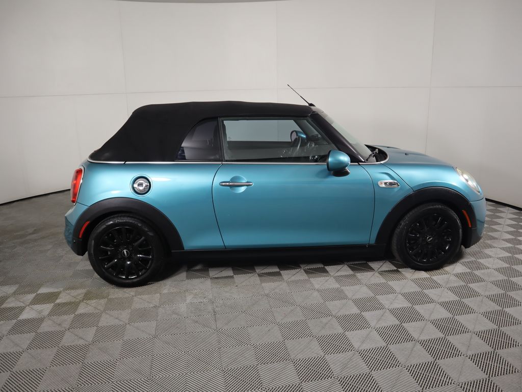 Thumbnail: 2018 MINI Cooper - 12