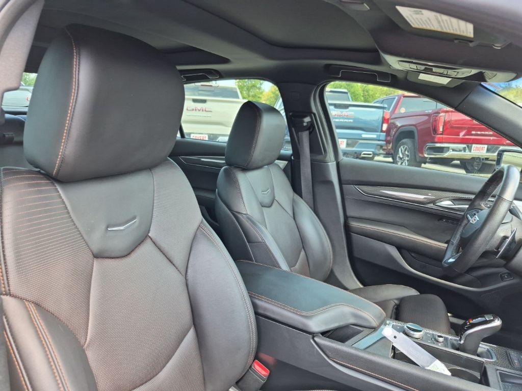 Used Car 2020 Cadillac Ct5  V-series For Sale Under $50,000 In Austin, Texas