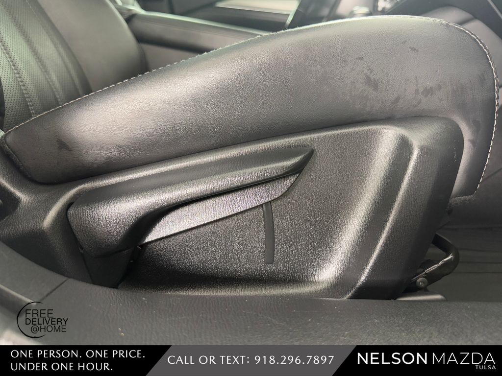 Used 2018 Silver Mazda Touring image 44