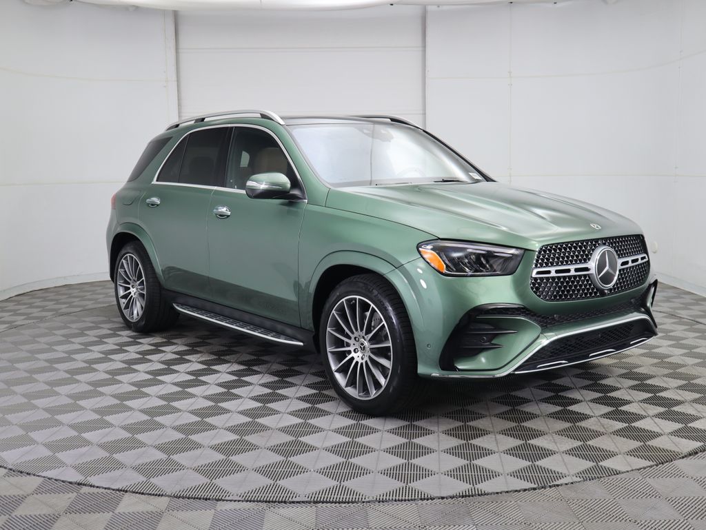 Thumbnail: 2026 Mercedes-Benz GLE - 3