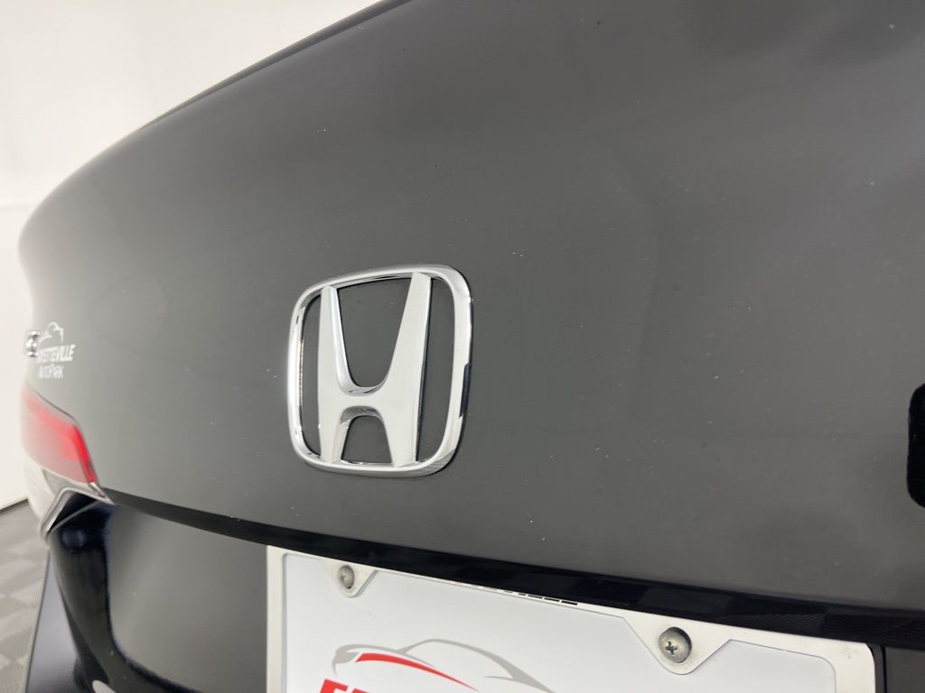 Thumbnail: 2024 Honda Civic - 18