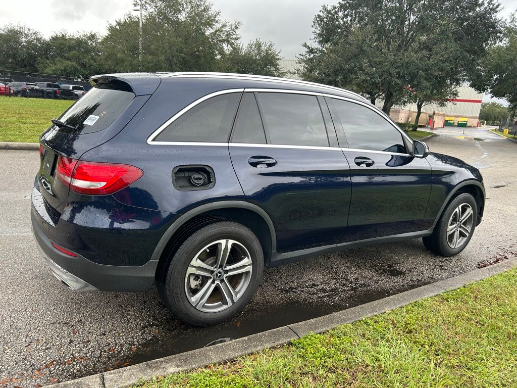 Thumbnail: 2019 Mercedes-Benz GLC - 4
