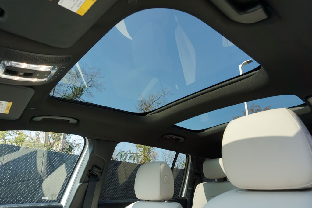 Thumbnail: 2026 Mercedes-Benz GLB - 12