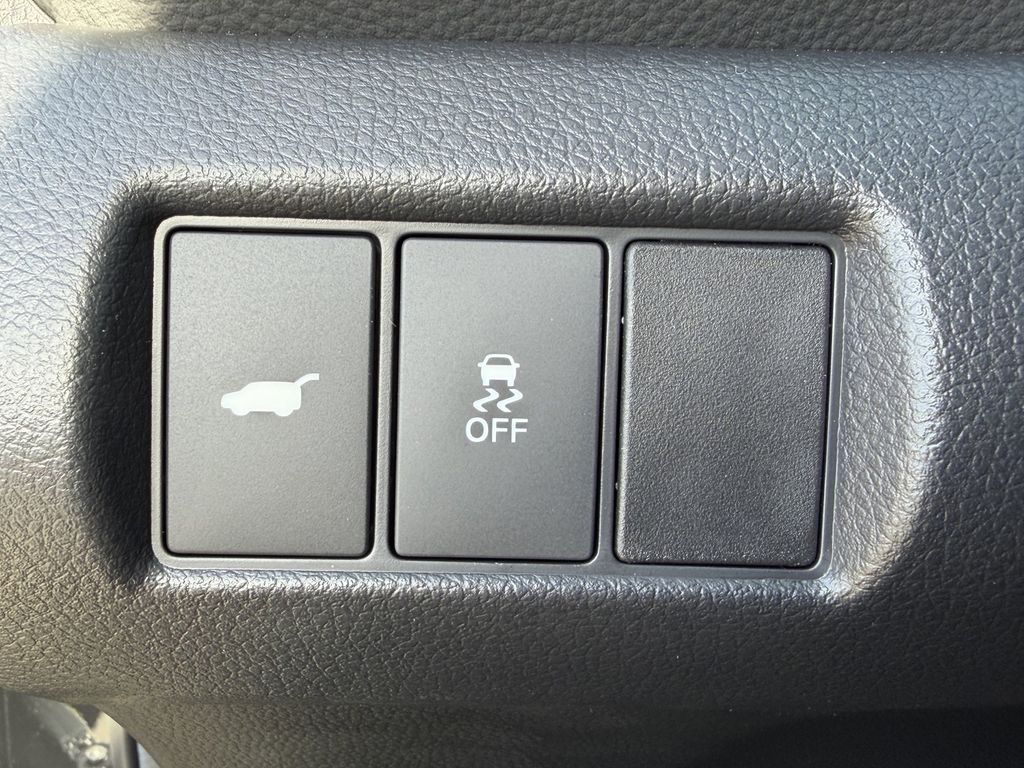 new 2025 Honda Pilot car, priced at $50,875